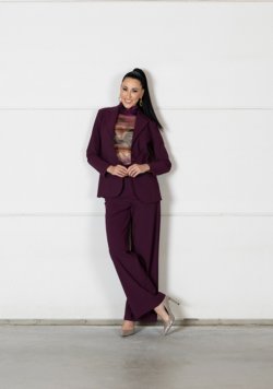 Giacca: SC.S.009 Top: 227.37 Pantalone: SC.S.046