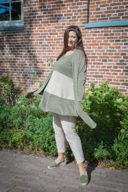 Gilet: 200.23 Top: 200.25 Pantalone: SC.029