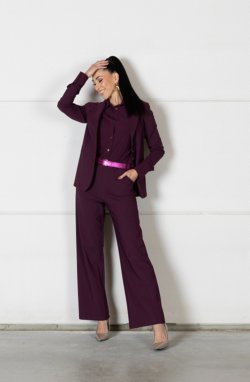 Giacca: SC.S.009 Camicia: SC.018A Pantalone: SC.S.046