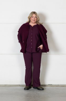Gilet: basic.01 Camicia: SC.018 Pantalone: SC.025