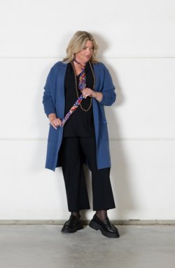 Gilet: 200.0 basic Top: SC.009.BDG Pantalone: SC.048