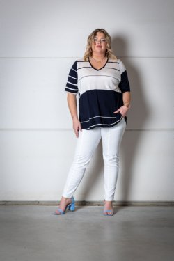 Maglia: 217.00A Pantalone: SC.003