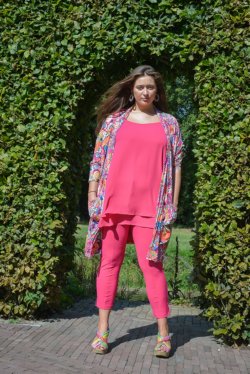Gilet: 200.06 Top: Basic.110 Pantalone: SC.029