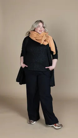 Gilet 234.58 Maglia 234.57 Pantalone SC.S.048 Sciarpa 202.62
