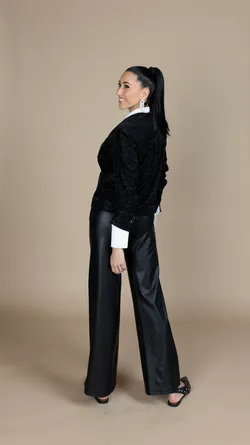 Giacca 238.00 Camicia SC.018 Pantalone Basic.212