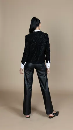Giacca 238.00 Camicia SC.018 Pantalone Basic.212