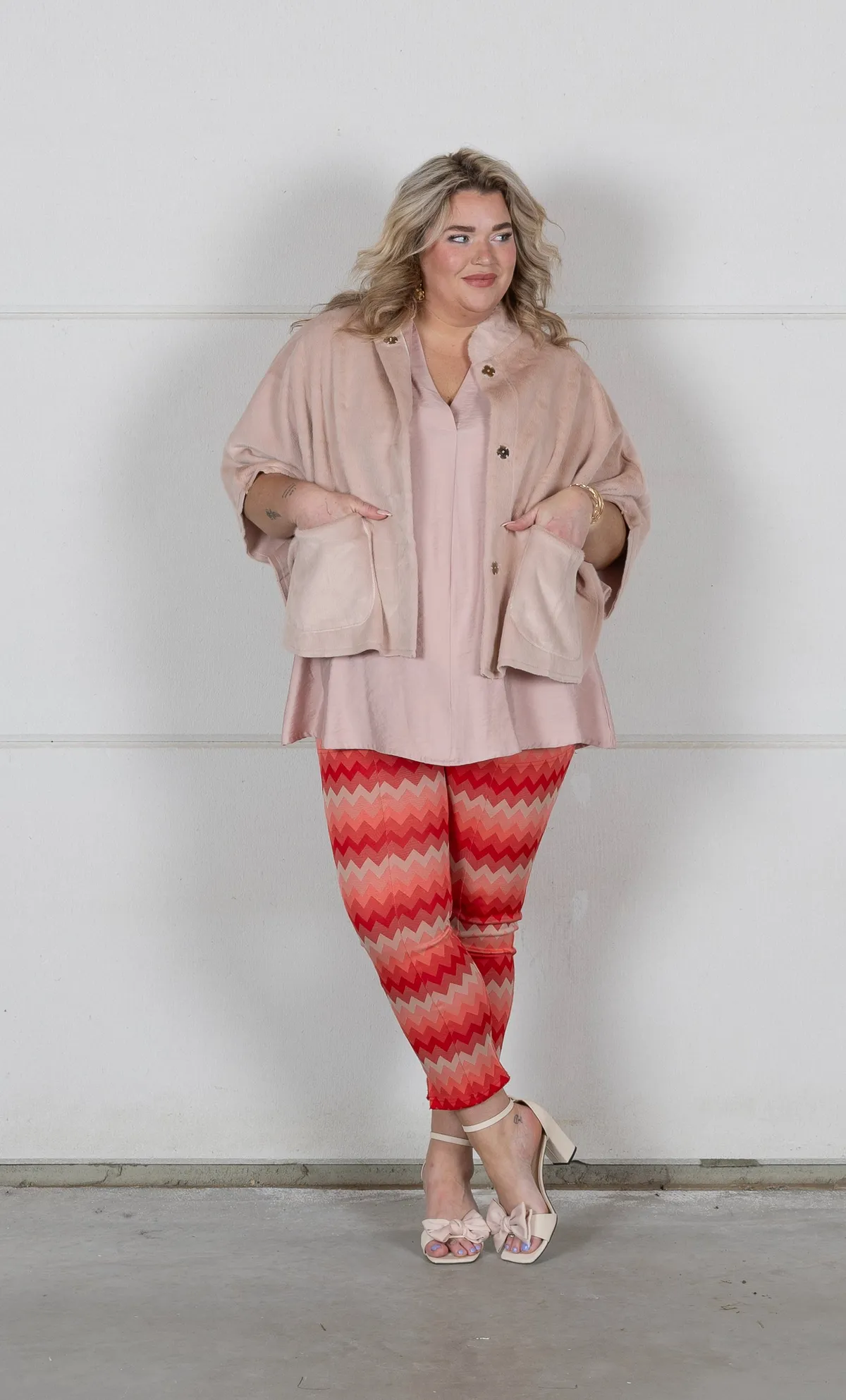 Gilet: 223.80 Pull: 222.85 Pantalone: 223.70