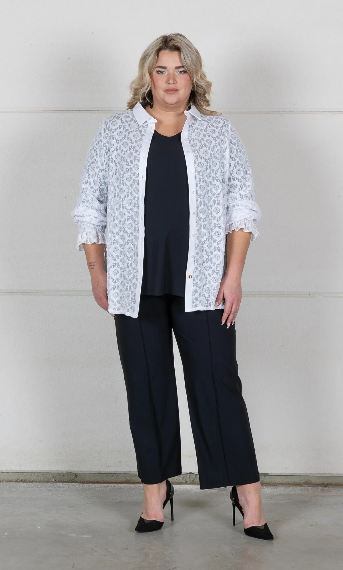 Camicia: 230.34 Top.SC.001 Pantalone: SC.S.048