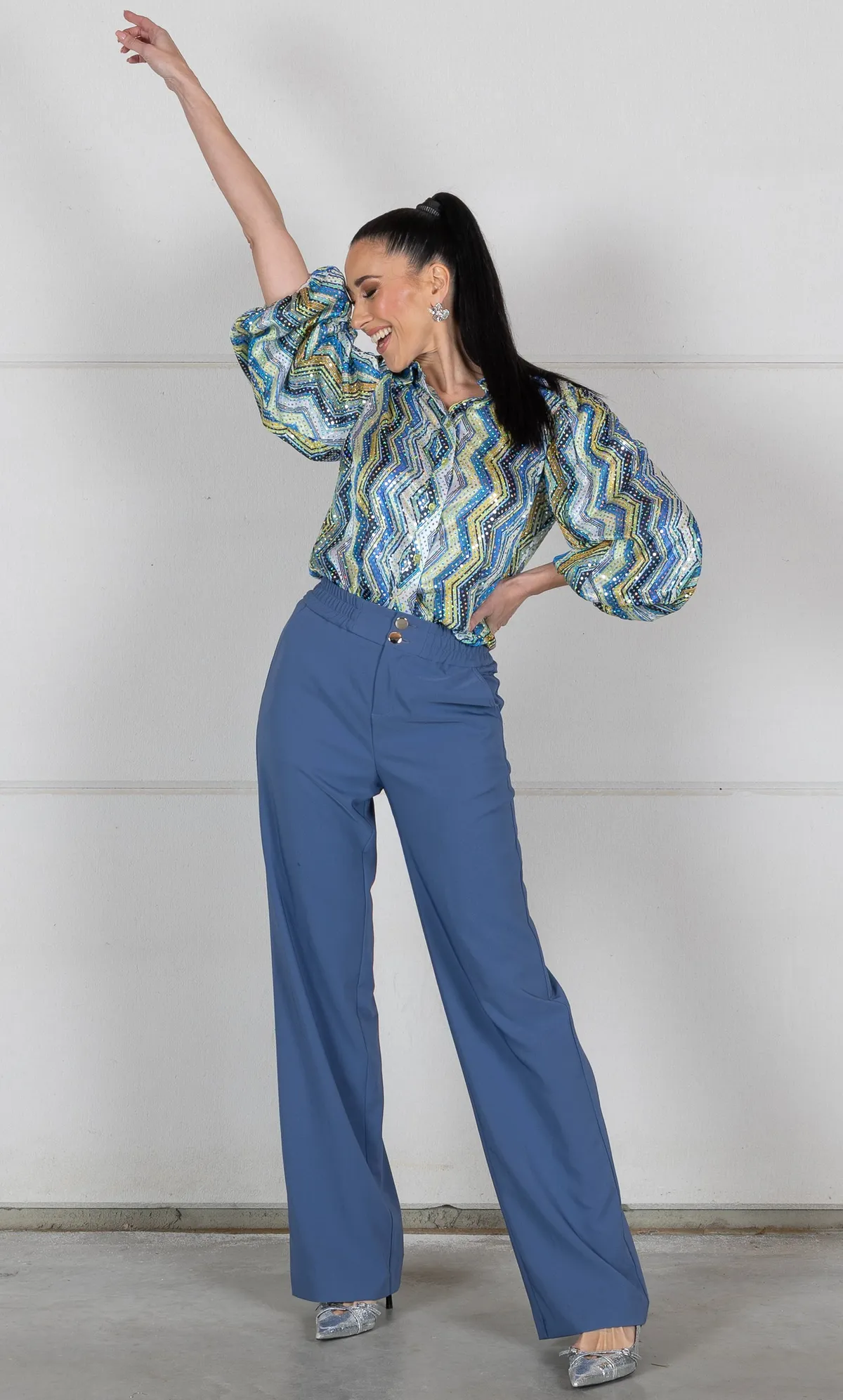 Camicia: 232.64 Pantalone:232.81