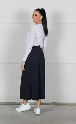 Maglia: 232.35 Gonna: SC.011