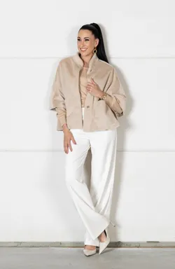 Cape 01 Pull: 225.75 Pantalone: 227.12 Stola: 224.32