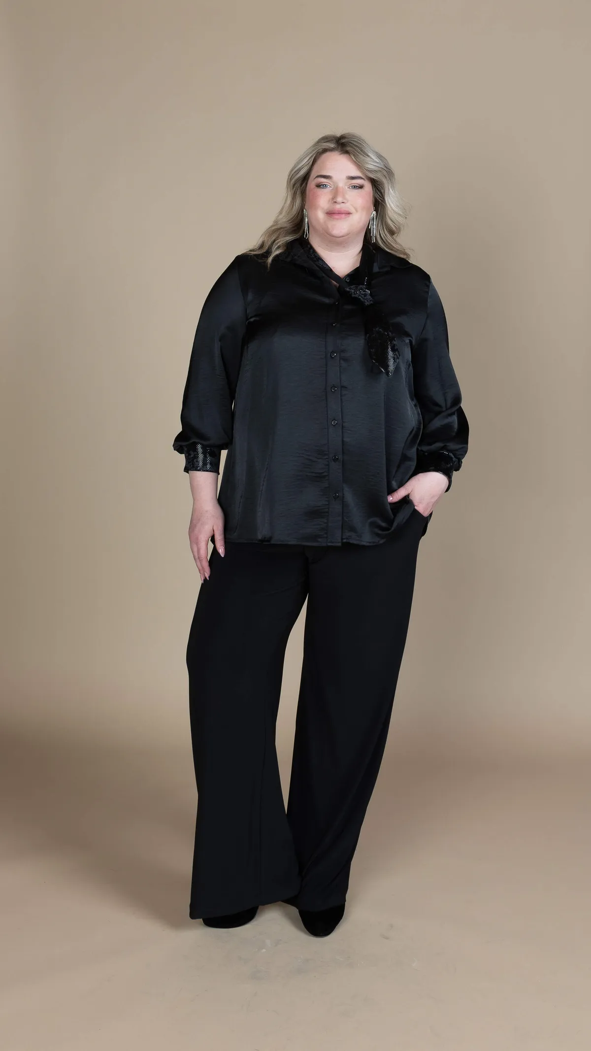 Camicia 234.92 Pantalone Basic.195