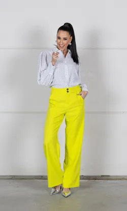 Cape 01 Pull: 225.75 Pantalone: 227.12 Stola: 224.32