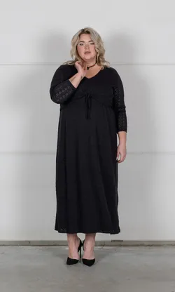 Gilet: 230.77 Abito: 230.76