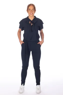 Giacca: SC.009 Maglia: SC.053 Pantalone: SC.040