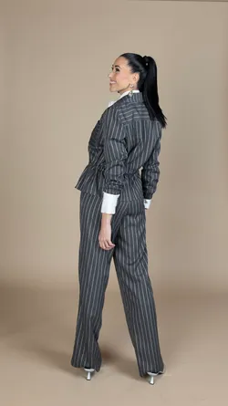 Giacca 237.90 Camicia 238.21 Pantalone 237.89