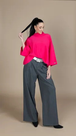 Pull 233.52 Pantalone 236.12 Sciarpa 233.48